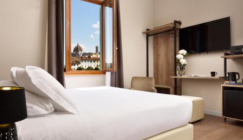Double or Twin Room with View
