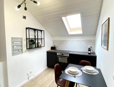 Superior One-Bedroom Apartment with Balcony