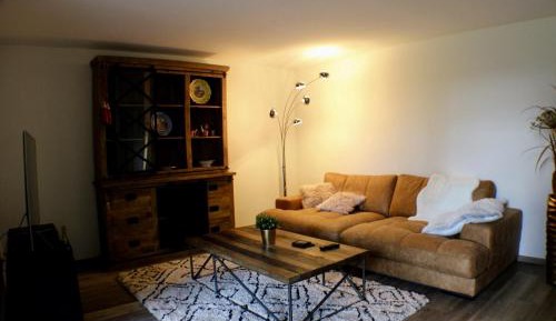 Deluxe Two-Bedroom Apartment with Garden View