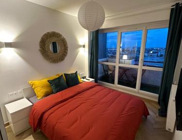 Three-Bedroom Apartment with Balcony