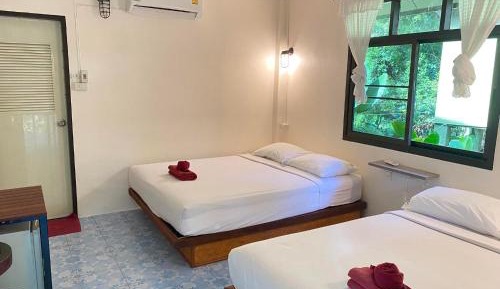 Quadruple Room with Garden View