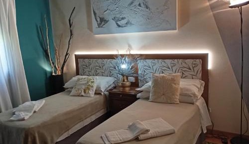 Twin Room with Shared Bathroom