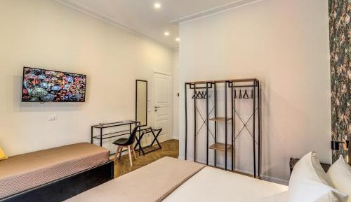 Triple Room with City View