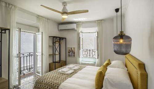 Triple Room with Private Bathroom
