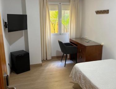 Small Single Room