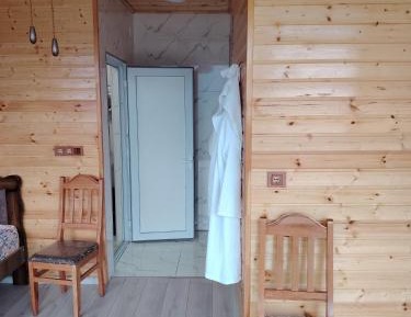 Single Room with Mountain View
