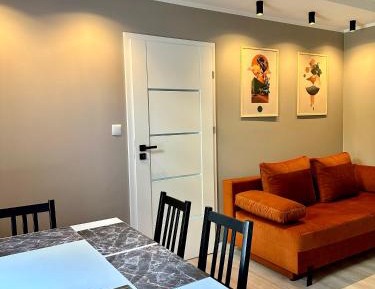 One-Bedroom Apartment with Garden