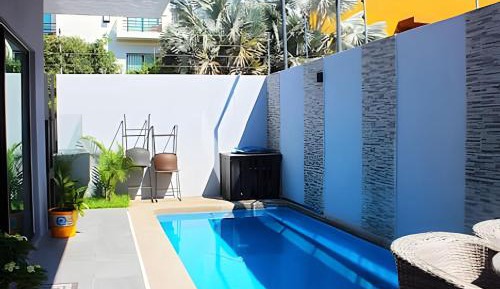 Seven-Bedroom House