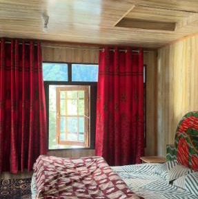 Double Room with Mountain View