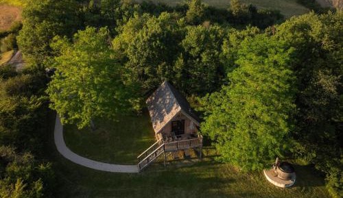 Two-Bedroom Holiday Home