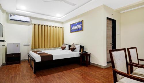 Deluxe Double Room (2 Adults + 1 Child)