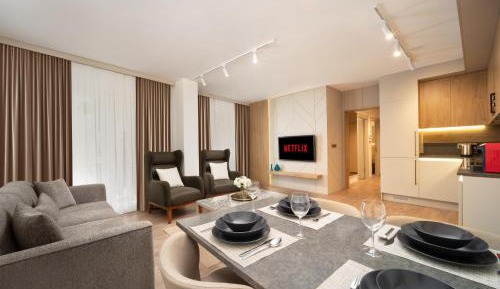 Two-Bedroom Deluxe Apartment