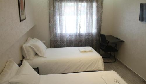 Comfort Triple Room with Shower