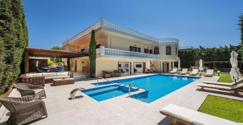 Villa with Private Pool