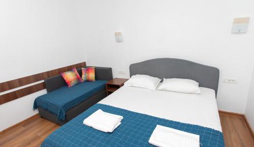 Deluxe Double Room with Extra Bed