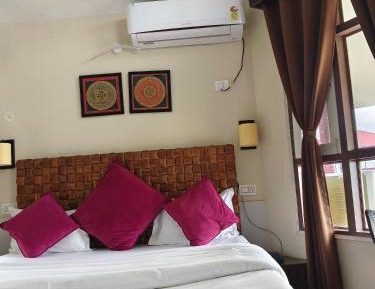 King Suite with Balcony