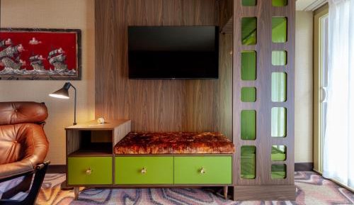 Zed 2 Bed