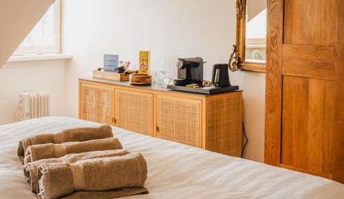 Deluxe Double Room with Bath