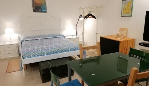 One-Bedroom House