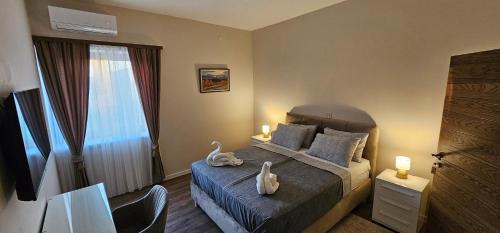Twin Room with Private Bathroom