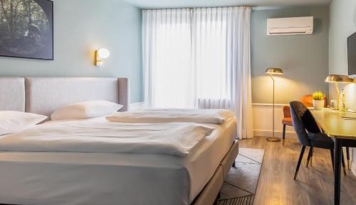 Superior Double Room with Balcony