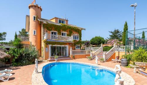 Villa