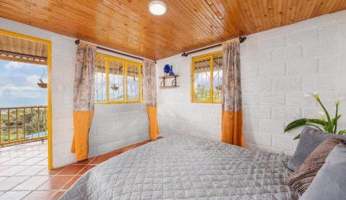 Double Room with Mountain View