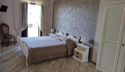 Double or Twin Room with Private Bathroom