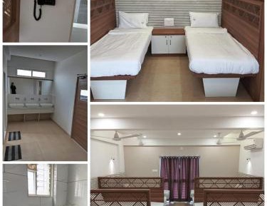 Single Bed in Male Dormitory Room with Shared Bathroom