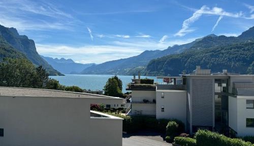 Three-Bedroom Apartment with Lake View