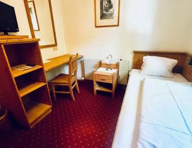 Small Single Room
