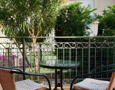 One-Bedroom Apartment with Terrace and Garden View