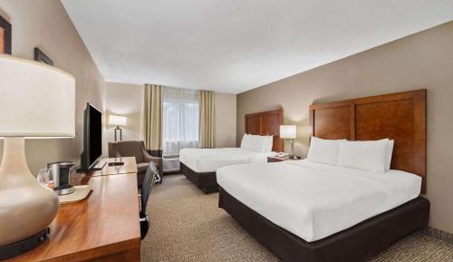 Standard Queen Room with Two Queen Beds - Non-Smoking