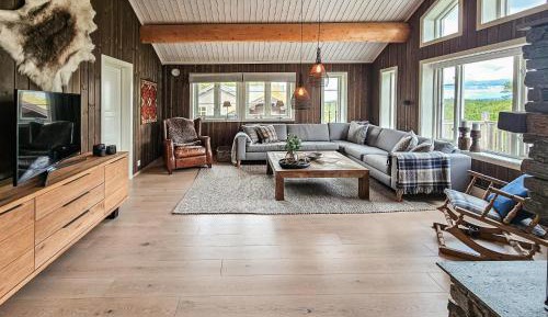 Three-Bedroom Holiday Home 