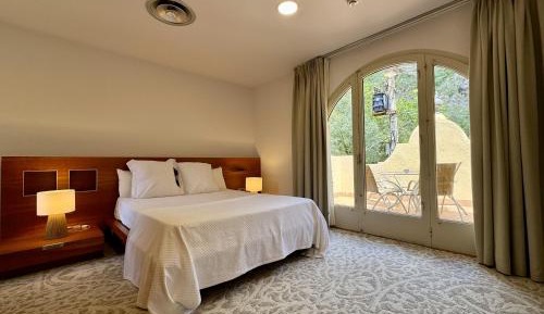 Double Room with Spa Bath