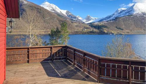 Two-Bedroom Holiday Home