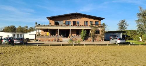 Three-Bedroom Apartment with Balcony