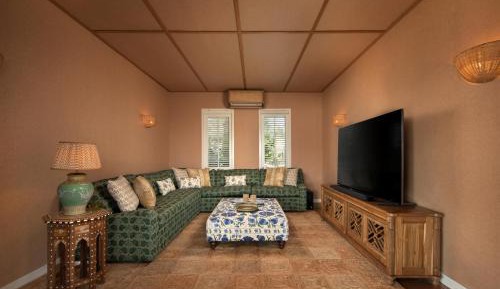 Villa with Private Pool 3