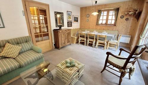 Apartment (6 Adults)