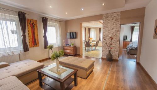 Large Apartment
