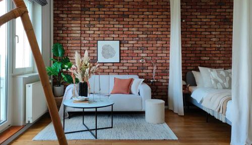 One-Bedroom Apartment with City View