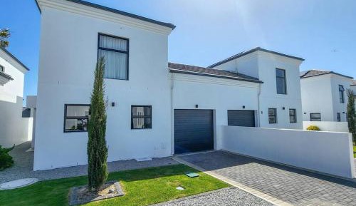 Two-Bedroom Townhouse