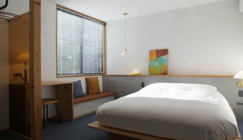 Double Room with Shared Bathroom