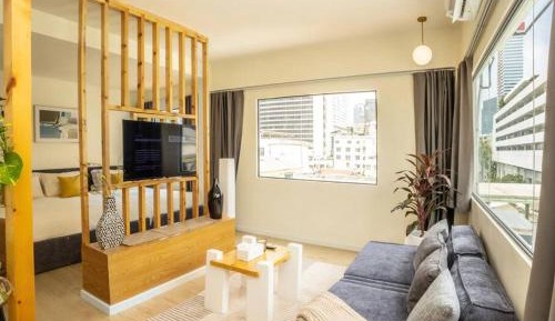 Superior Apartment with City View