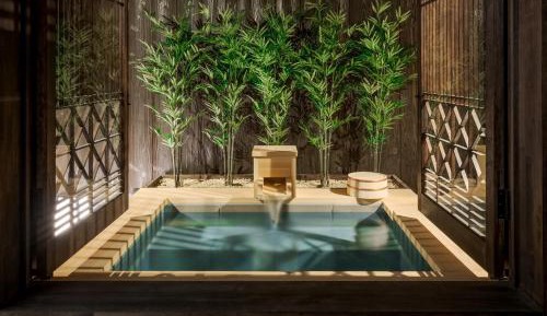 King Suite with Spa Bath