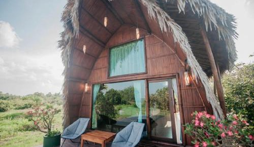 Deluxe Double Room with Balcony and Sea View