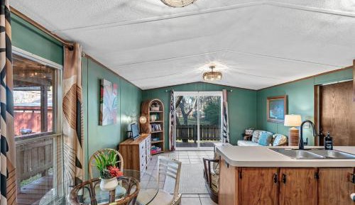 Bungalow