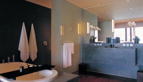 Lakeview Suite