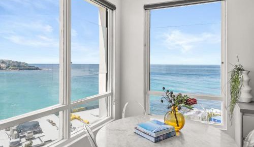 Apartment with View and Balcony
