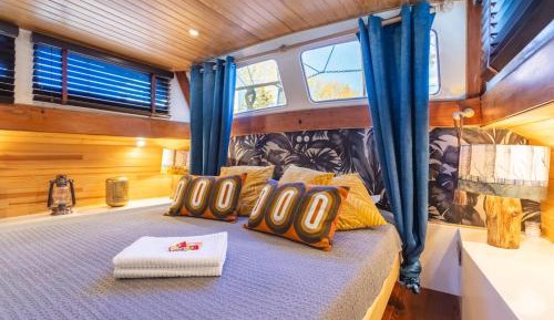 Superior Cabin on Boat
